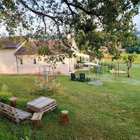Maison De Charme A Lendou-en-quercy Avec Vue Sur La Montagne *